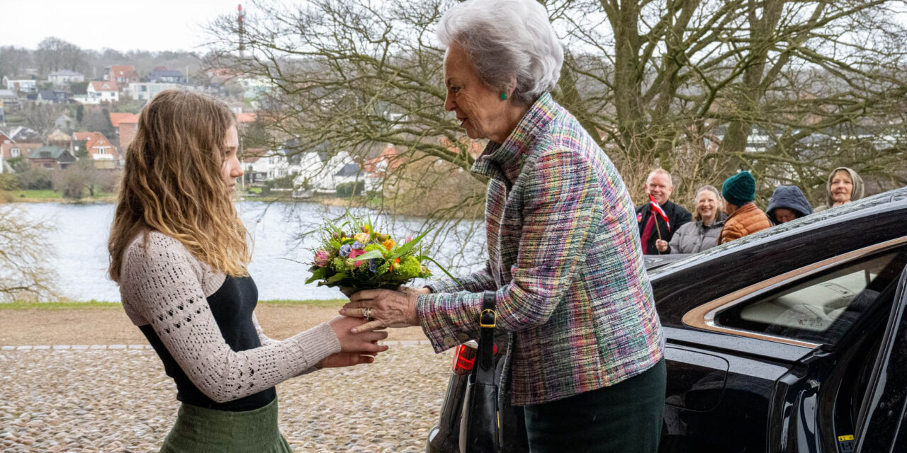 HKH. Benedikte åbnede udstillingen Vævede Mesterværker på Koldinghus