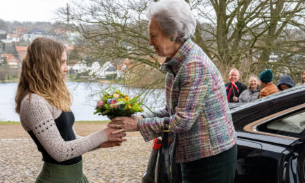 HKH. Benedikte åbnede udstillingen Vævede Mesterværker på Koldinghus