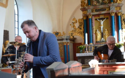 Søndagstur med jazzforedrag i Engum Kirke