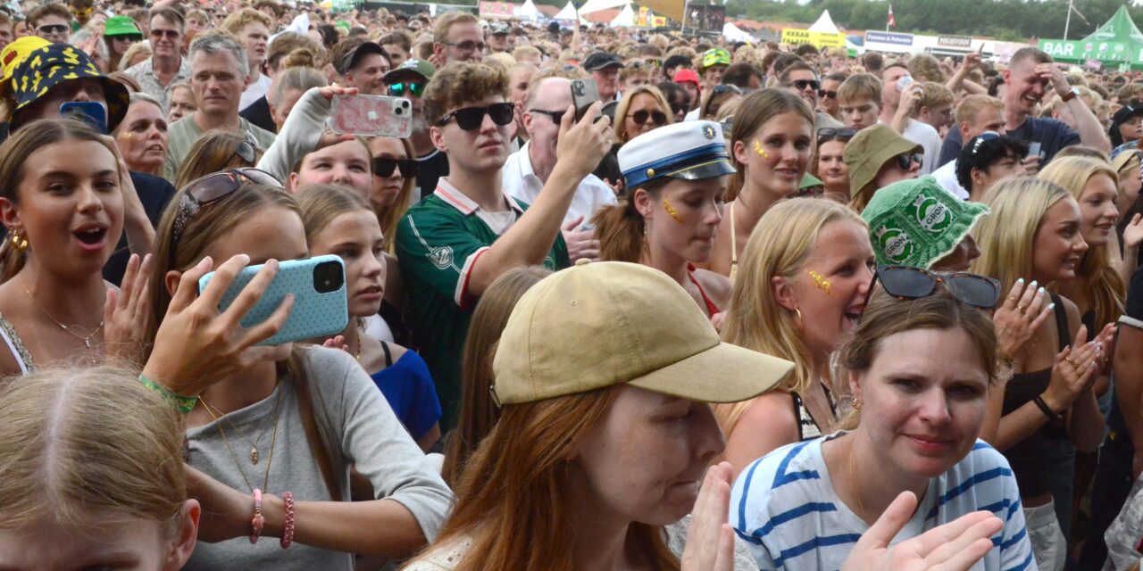 Grøn.  Crowd. V.I.P. Mødet med Jacob Haugaard og spændende samtaler